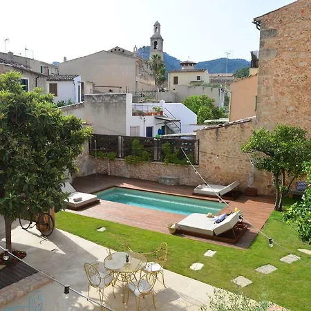 Ca Sa Tieta Hotel 3*